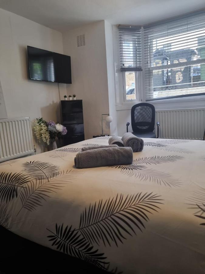 2 Bed Flat In Lambeth Appartement Londen Buitenkant foto