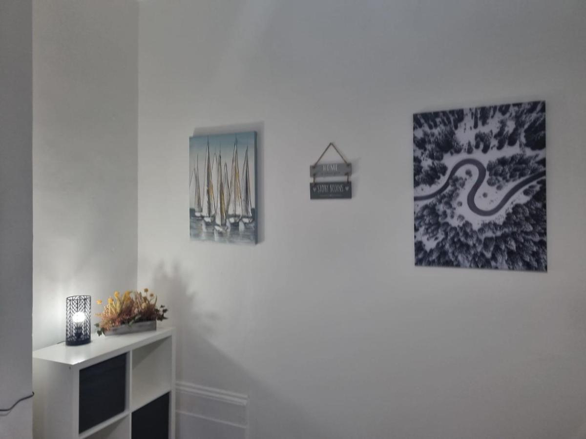 2 Bed Flat In Lambeth Appartement Londen Buitenkant foto