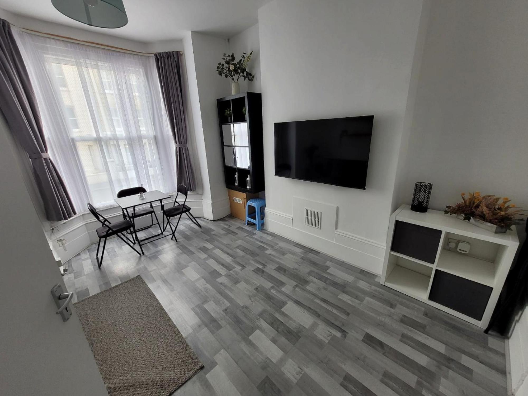 2 Bed Flat In Lambeth Appartement Londen Buitenkant foto